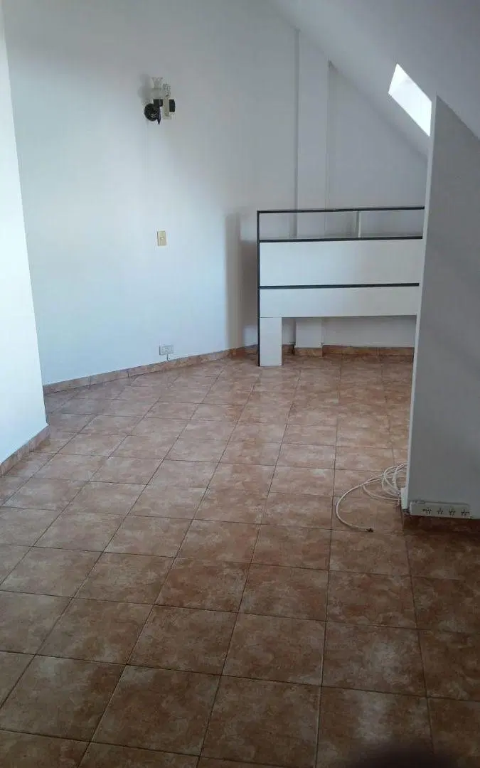 CENTRO - DEPARTAMENTO 2 DORMITORIOS CON BALCON 3