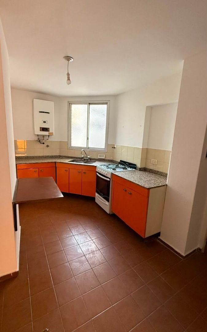 Foto de NUEVA CORDOBA - DEPARTAMENTO 2 DORMITORIOS ENORME, imagen 4