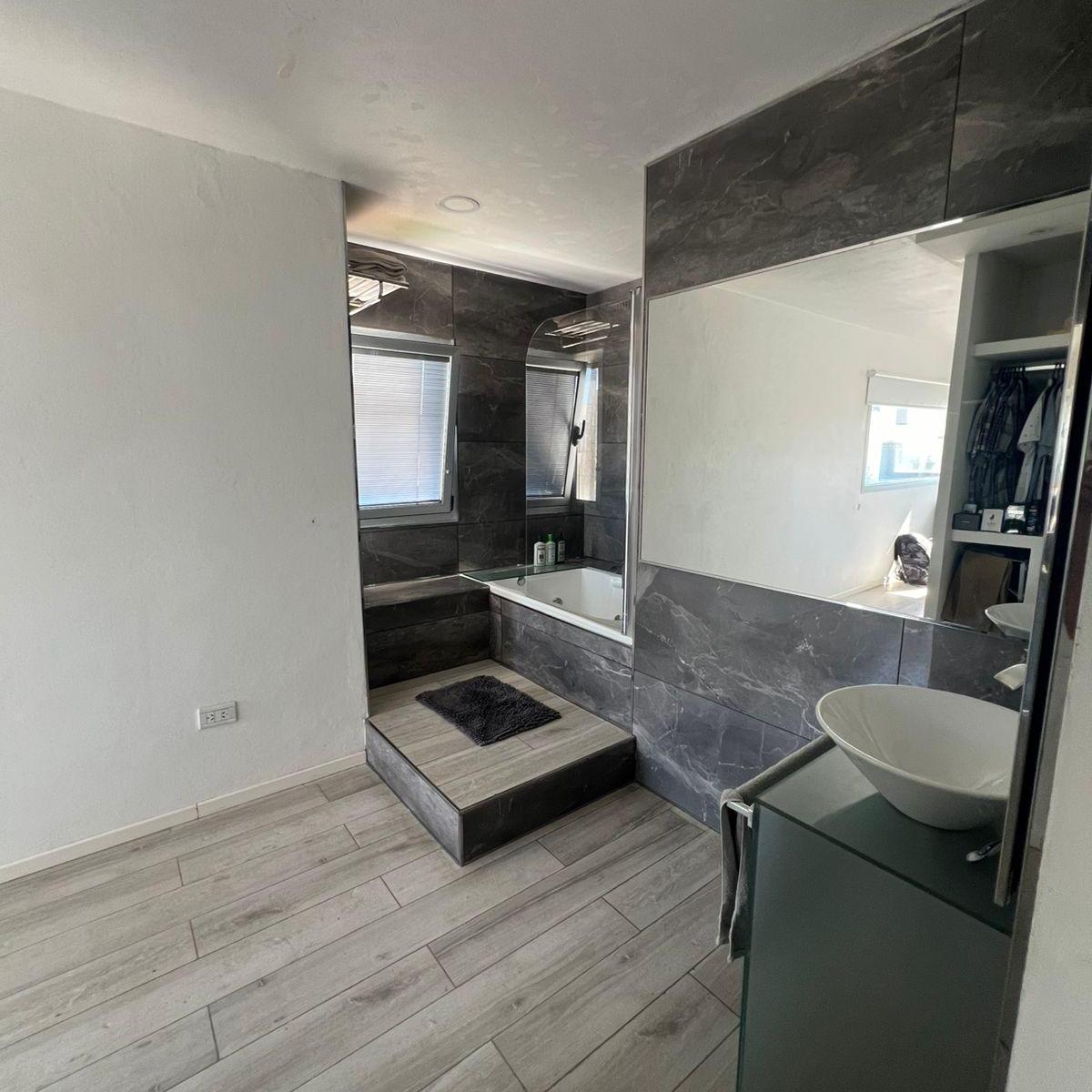 Casa en Venta Santina Norte - Valle Escondido 4