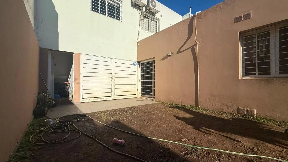 Duplex en alquiler en barrio urca!! 4