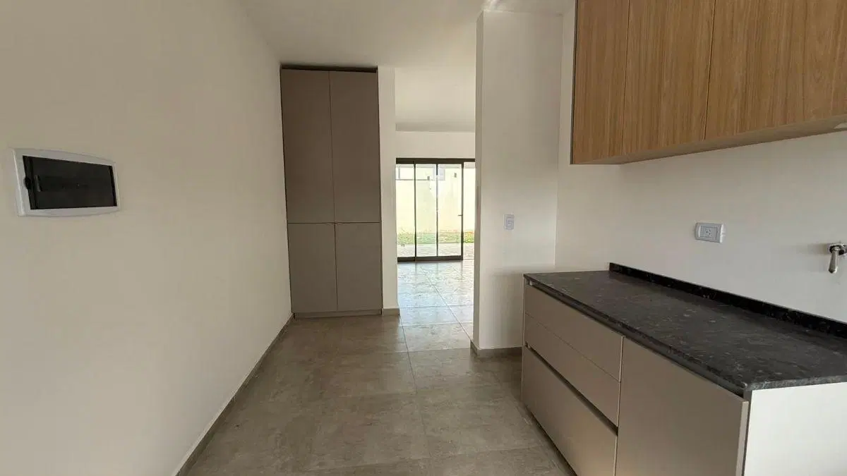 Casa 3 dormitorios en Quebradas de Manantiales 3