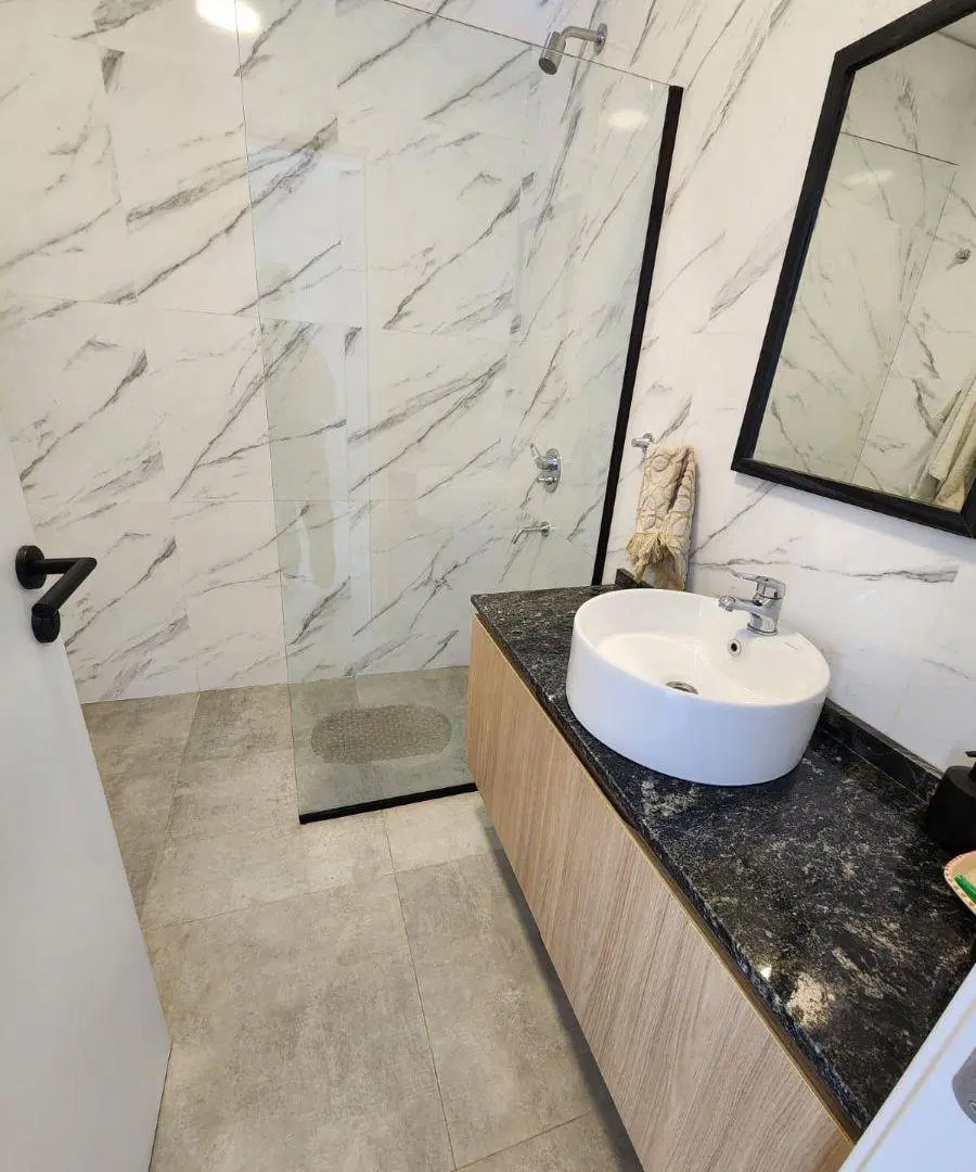 Duplex con 3 Dormitorios en Alquiler en DOCTA 5
