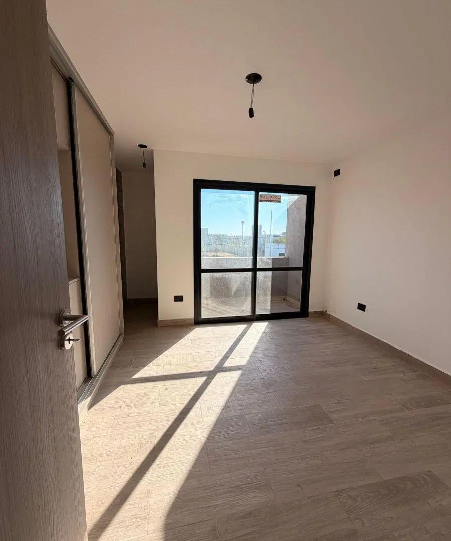 Duplex en alquiler- 2 dormitorios con gas envasado 4