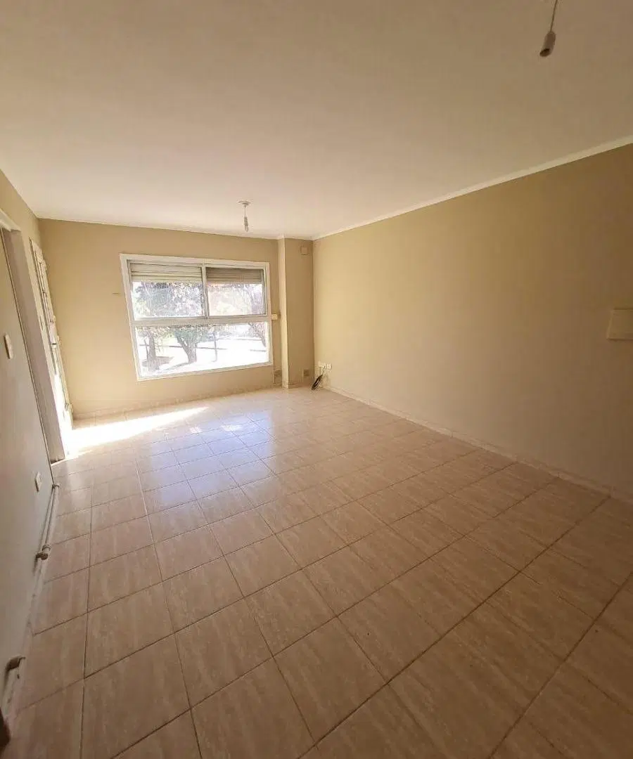 Alquiler- departamento 2 dormitorios en Balcones Del Chateau 3