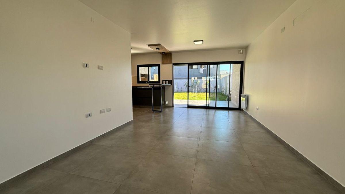 Foto de Duplex 3 dormitorios Docta Boulevard, imagen 2