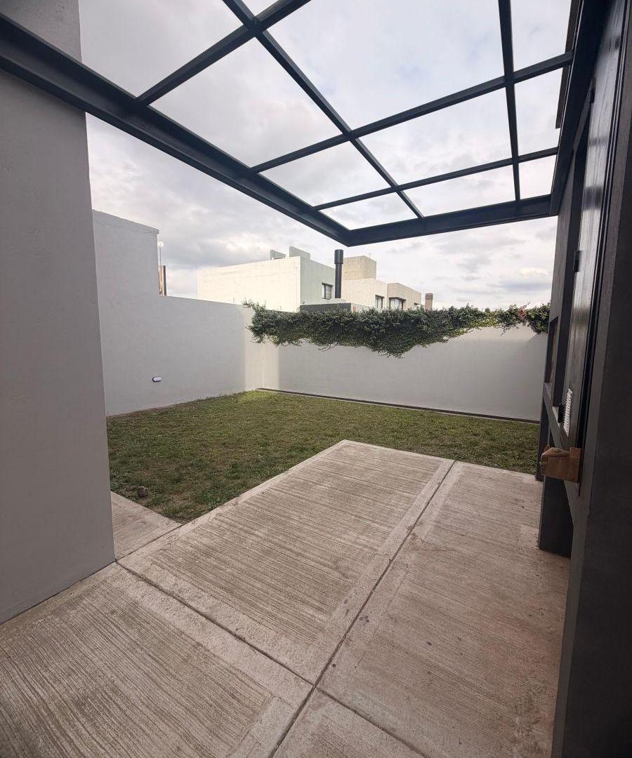 Foto de Alquiler- duplex de 2 dormitorios, imagen 2