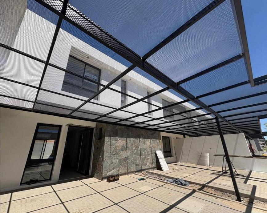Foto de Duplex 3 dormitorios en Docta Boulevard, imagen 1