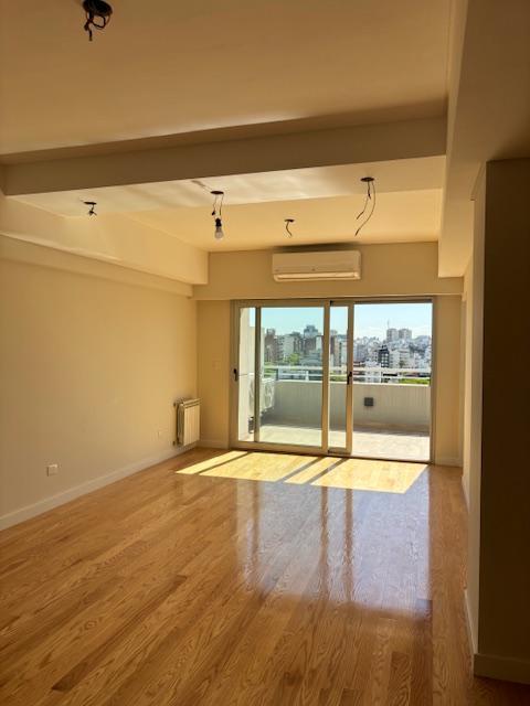3 Amb Penthouse 140 m² Av Centenera 570 Usd.615.000. Vista Única! 5