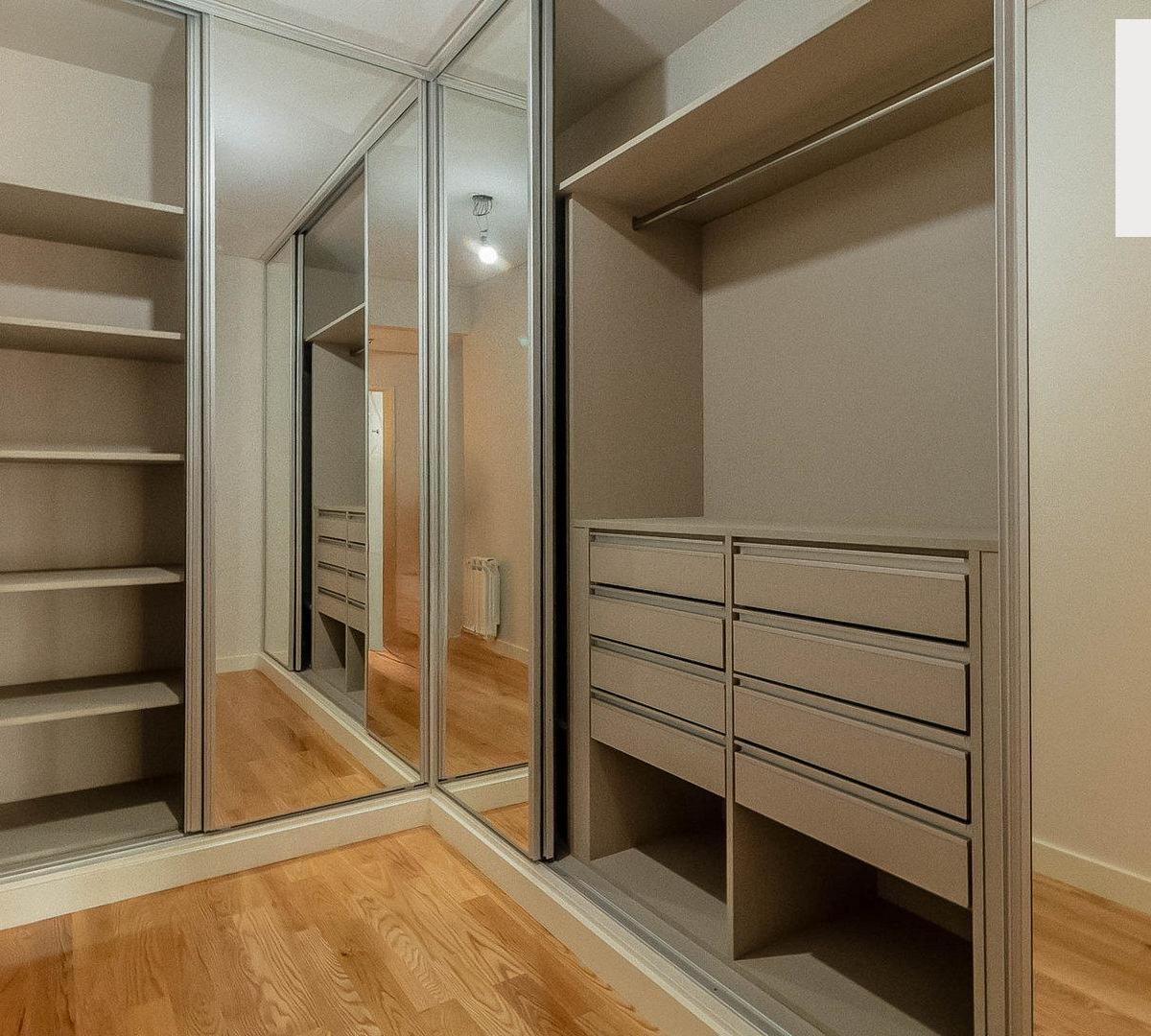 3 Amb Penthouse 140 m² Av Centenera 570 Usd.615.000. Vista Única! 3