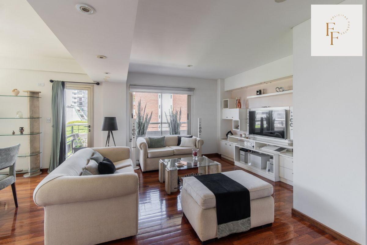 Venta Piso en Av Pedro Goyena 1600 Caballito 5 amb cochera Usd.555.000.-