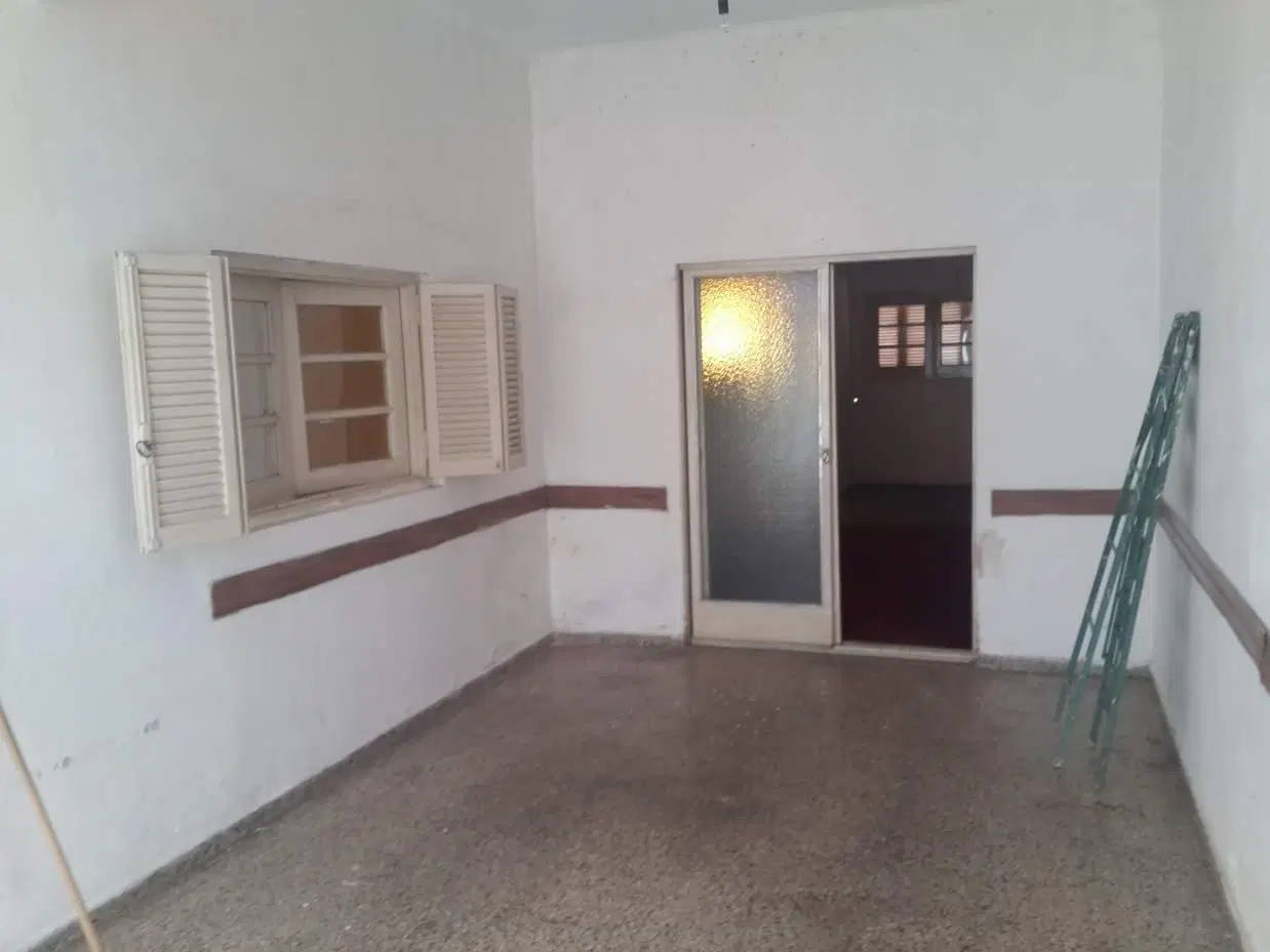 CASA EN VENTA 2 DORMITORIOS EN BARRIO YAPEYU 2