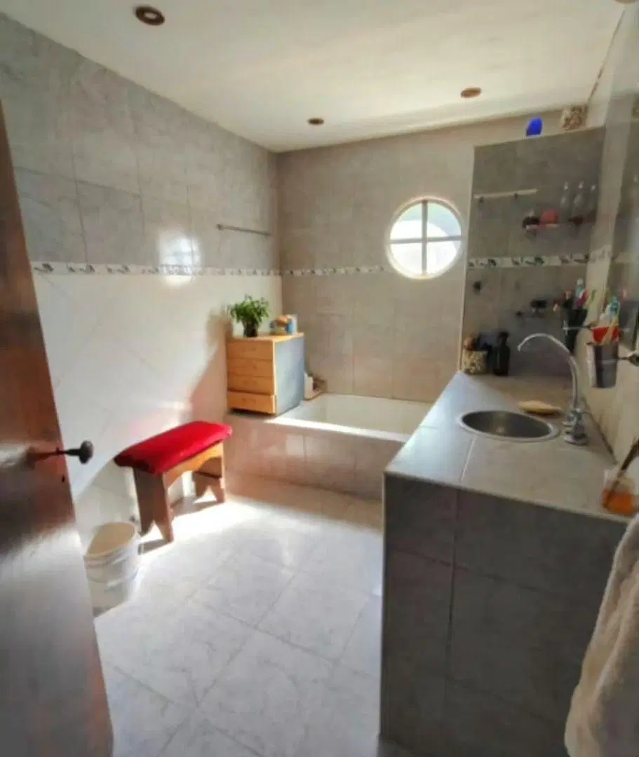 CASA EN VENTA CANNING- EXCELENTE OPORTUNIDAD- 3