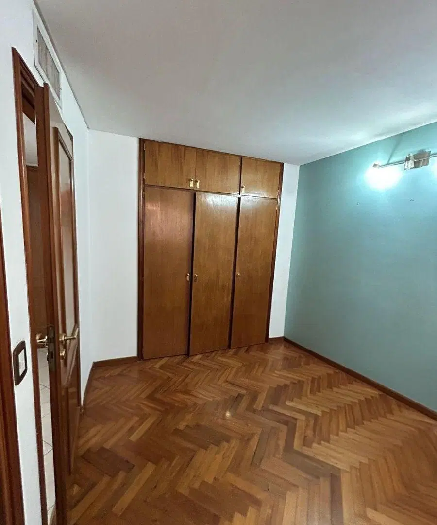 DEPARTAMENTO 5 AMBIENTES PISO COMPLETO EN CASTELAR NORTE UNICO 3