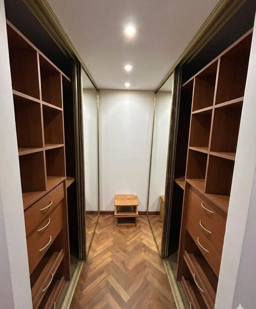 DEPARTAMENTO 5 AMBIENTES PISO COMPLETO EN CASTELAR NORTE UNICO 2
