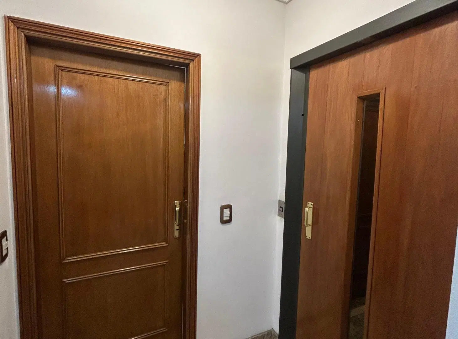 DEPARTAMENTO 5 AMBIENTES PISO COMPLETO EN CASTELAR NORTE UNICO 5