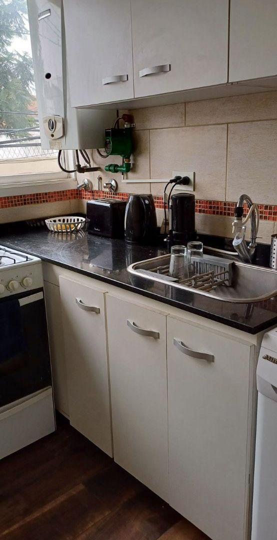 Foto de Hermoso departamento 2 amb al frente, primer piso., imagen 1