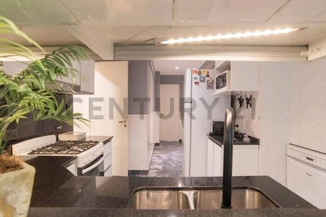 Venta Piso de 5 Ambientes + Dependencia con Balcón Corrido en Barrio Norte, C. A. B. A. 1