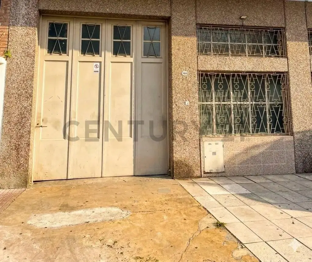 Local / Depósito / Galpón en Alquiler – Villa Devoto 3