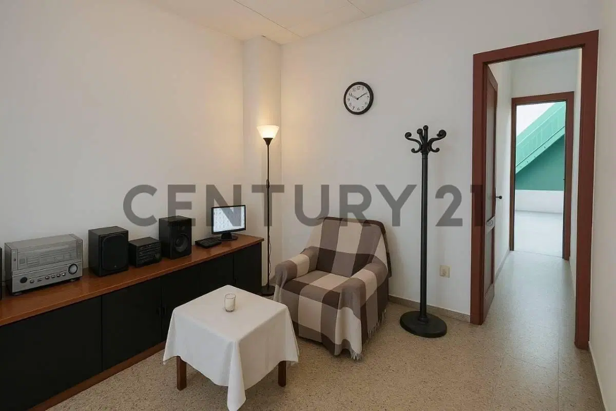 PH EN VENTA 3 AMBIENTES  – RECICLADO A NUEVO – SIN EXPENSAS 3