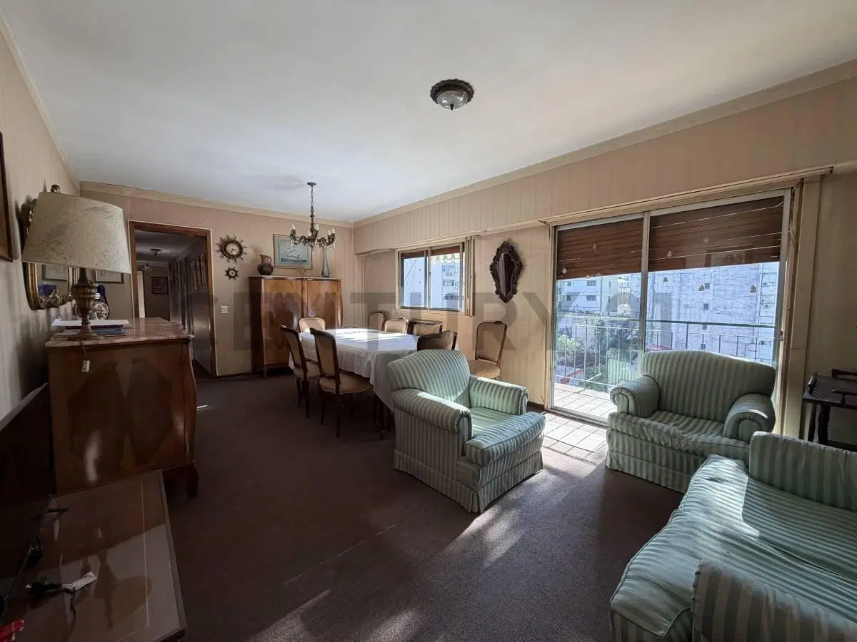 VENTA DEPARTAMENTO 4 AMBIENTES CON DEPENDENCIA, COCHERA Y BAULERA BELGRANO 3