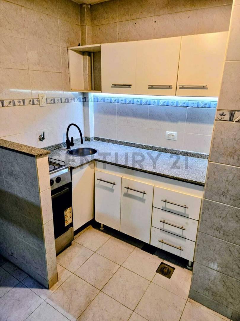 Foto de Departamento 2 Ambientes en el Corazón de Recoleta | Ideal Inversión y Turismo, imagen 5