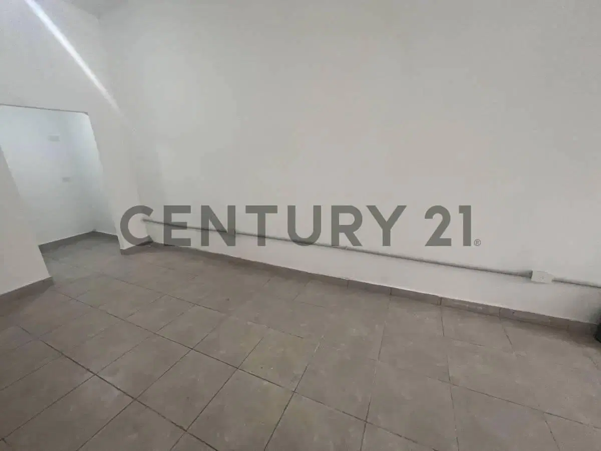 LOCAL COMERCIAL EN ALQUILER – VILLA DEVOTO 8