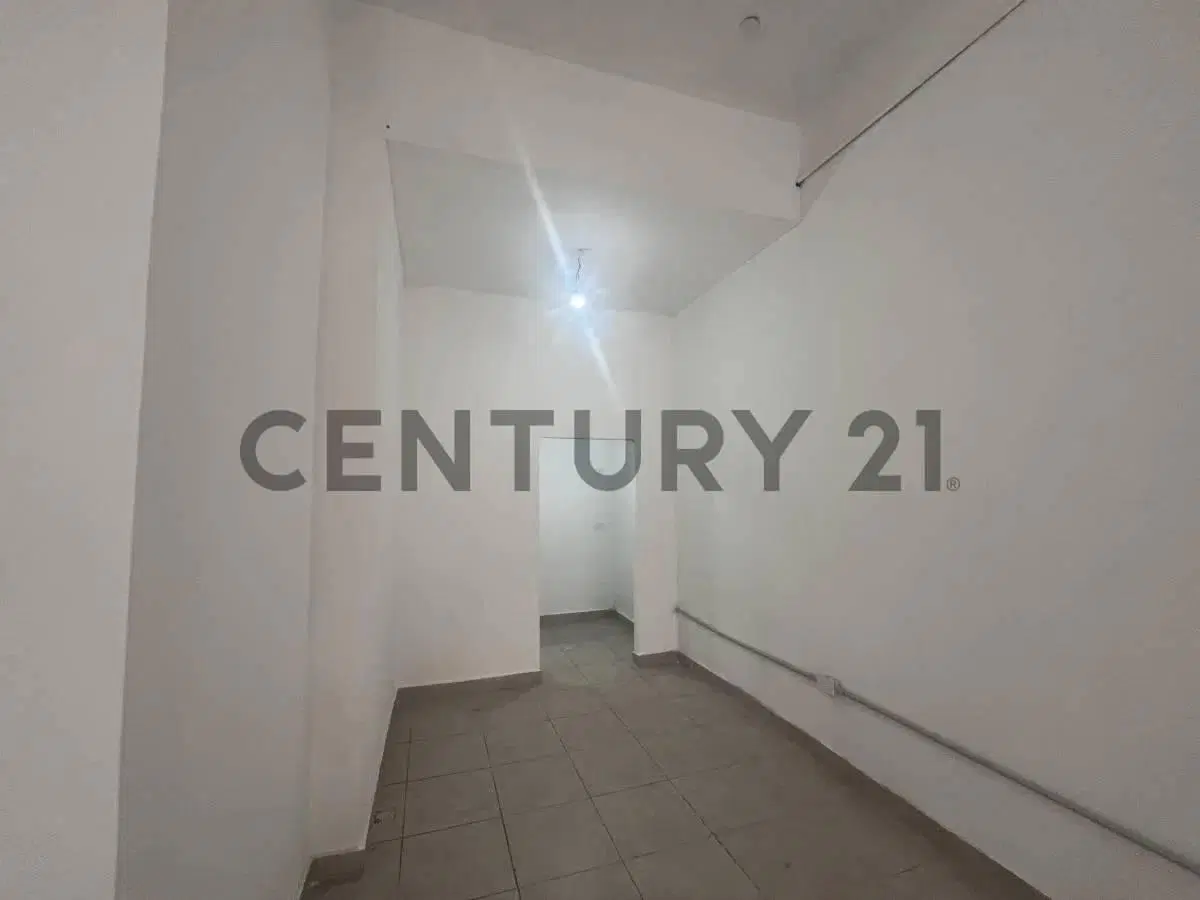 LOCAL COMERCIAL EN ALQUILER – VILLA DEVOTO 3
