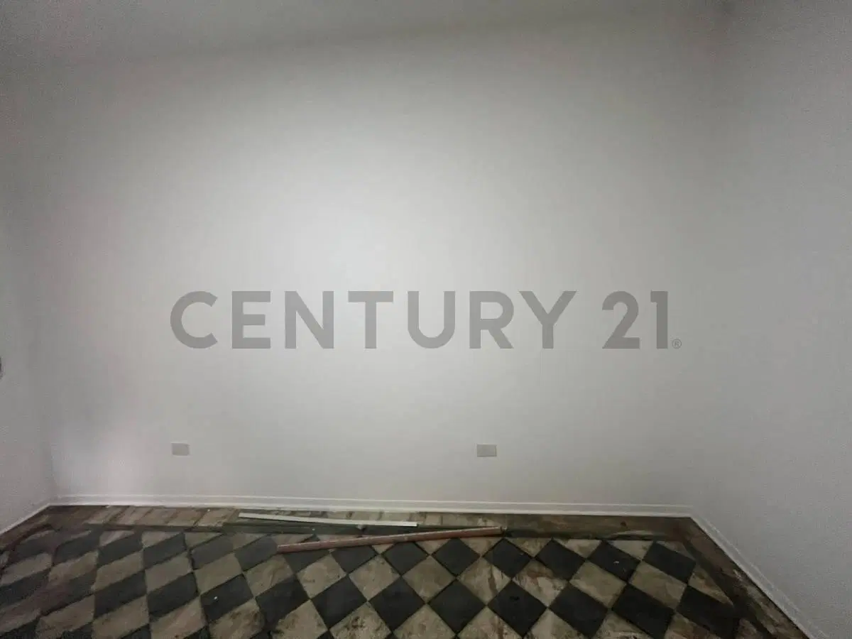 Local Comercial en Alquiler en Excelente Zona Pleno Villa Devoto 1