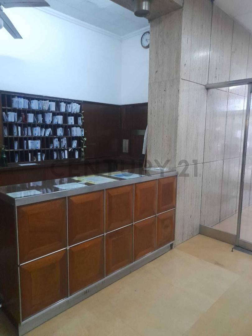 Foto de RECOLETA - Venta monoambiente - Excelente ubicación - Contrafrente, imagen 1