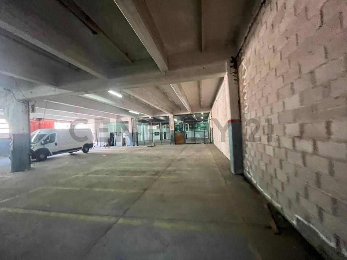 Foto de Galpón Industrial en Alquiler en Florida Oeste (Vicente López) 3000 m², imagen 3