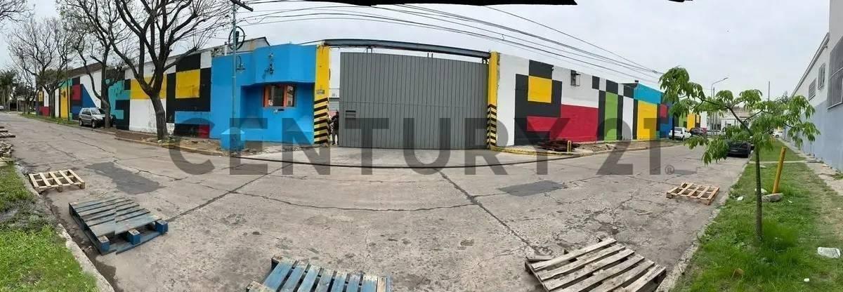 Foto de GALPÓN / DEPÓSITO EN ALQUILER Carlos María de Alvear 1200 – Florida, imagen 1