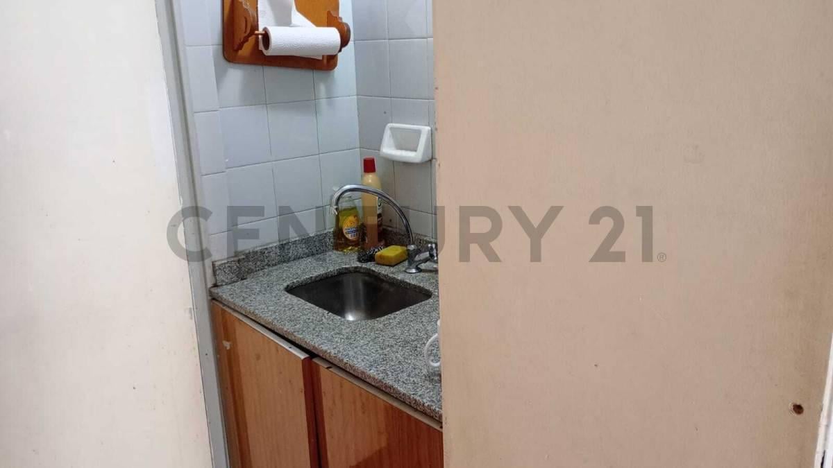 Foto de OFICINA EN ALQUILER – PARANÁ 500, imagen 2
