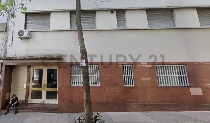 Foto de DEPARTAMENTO 3 AMBIENTES APTO PROFESIONAL EN VENTA – BALVANERA, imagen 1