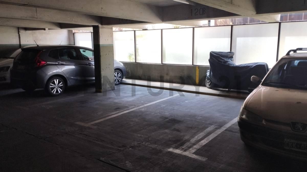 Foto de VENTA COCHERA DOBLE TECHADA VENTA BELGRANO SEGURIDAD, imagen 5