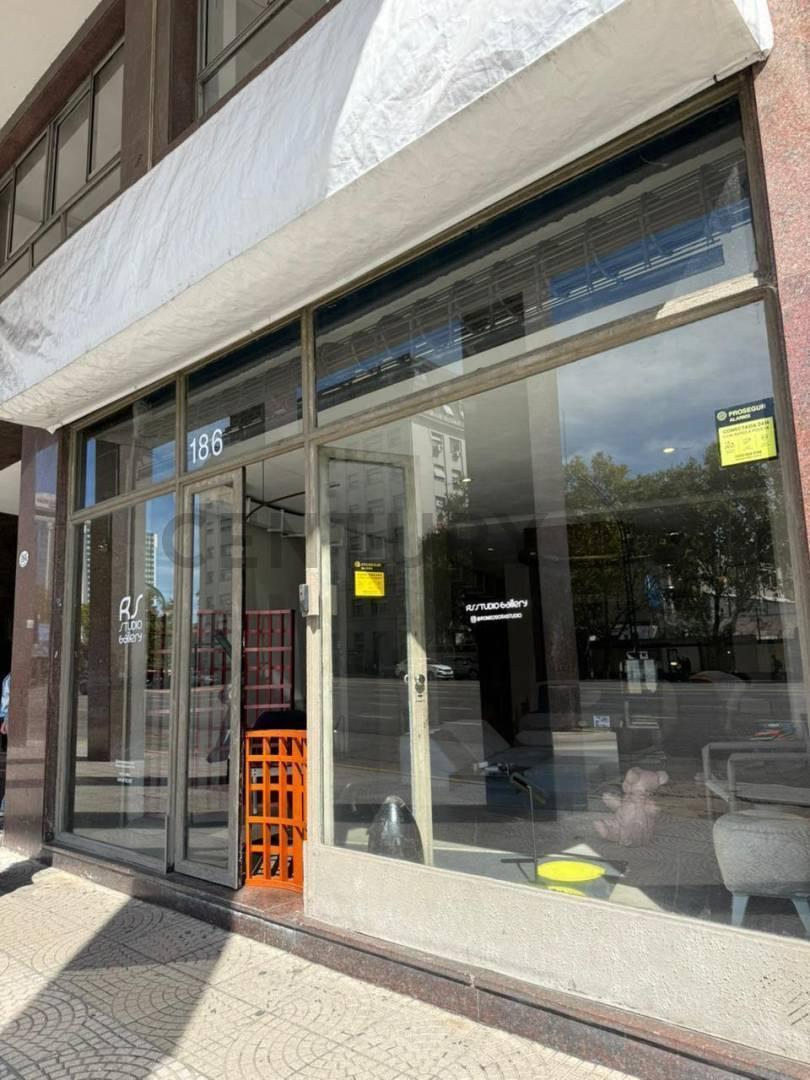 Foto de LOCAL COMERCIAL EN VENTA – AV. DEL LIBERTADOR 186, imagen 4