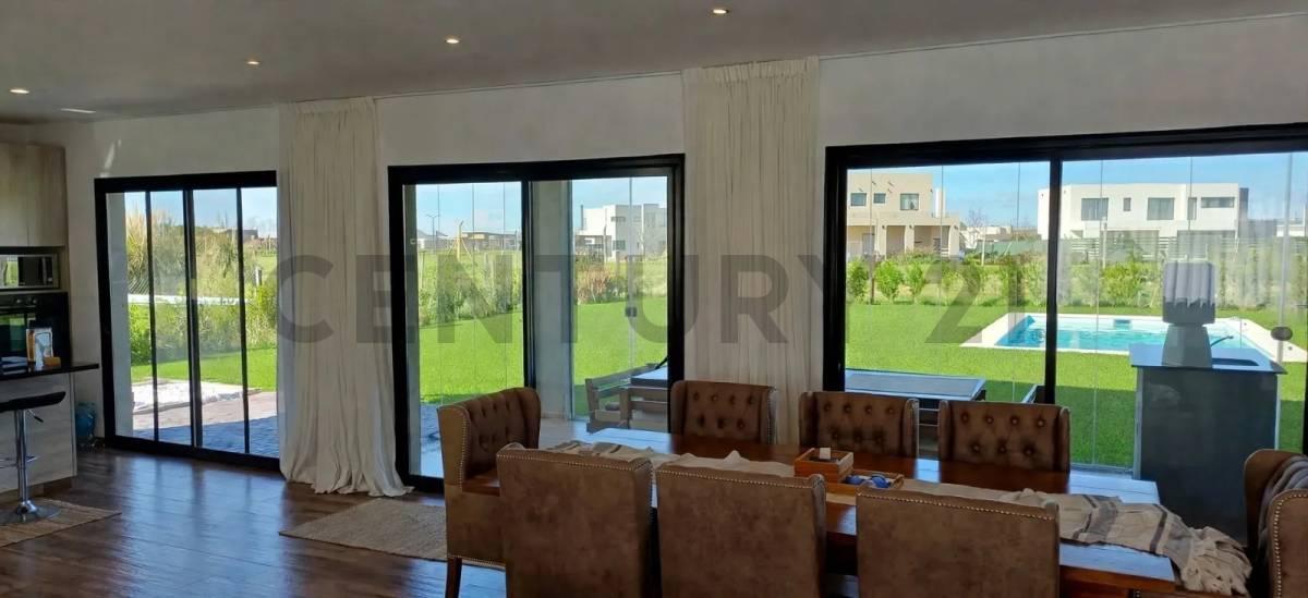 Foto de CASA EN VENTA – SAN SEBASTIÁN, ÁREA 7, imagen 3