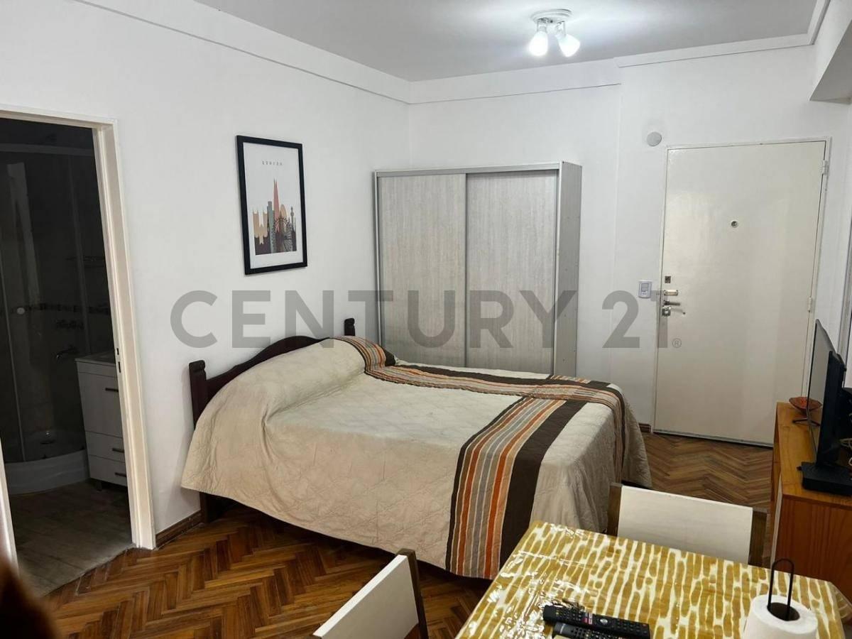 Foto de Moderno departamento en Colegiales Amoblado con Patio ., imagen 5