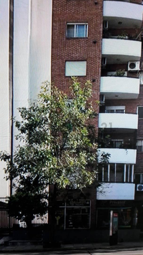 Foto de Excelente oportunidad cochera en venta en barrio San Nicolás, Capital, imagen 2