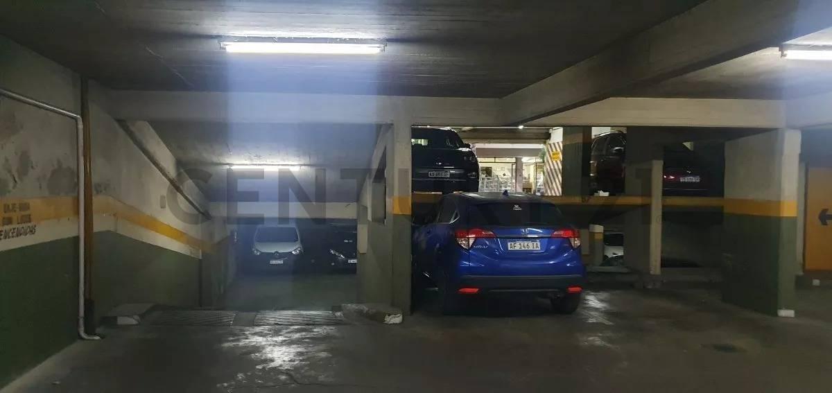 Foto de Cochera Cubierta En Venta Ubicada Hidaldo 100 En Caballito, imagen 1