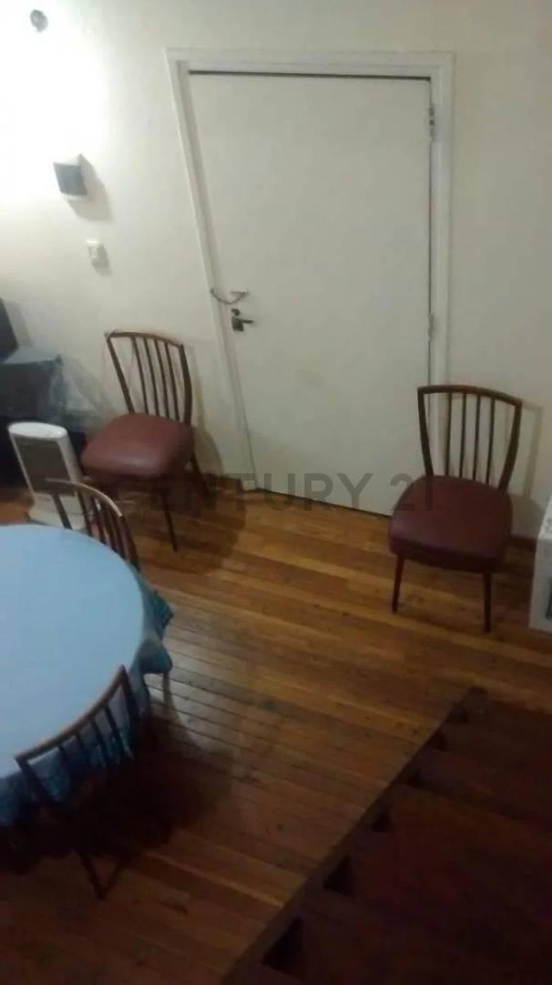 Foto de Venta de PH de 4 Ambientes en Monserrat, imagen 1