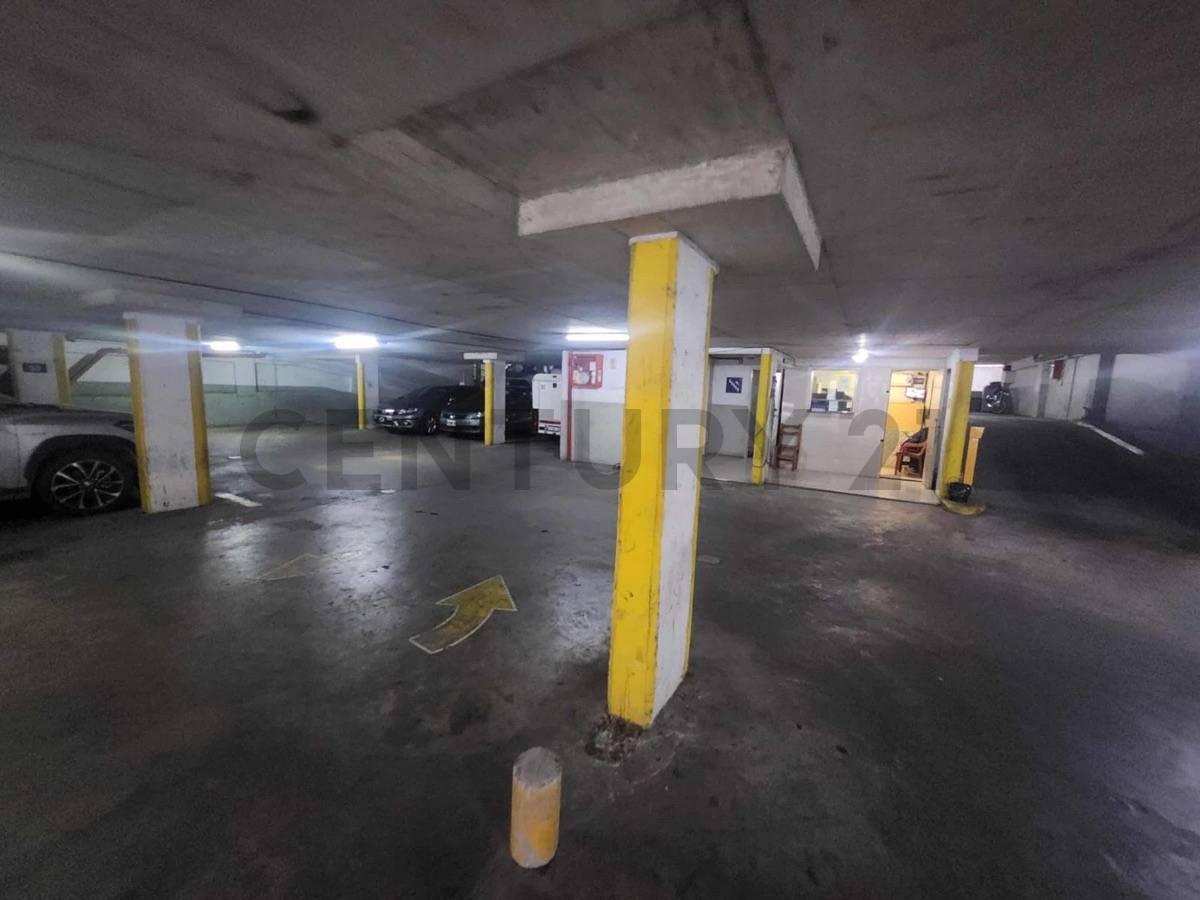 Foto de Cochera En Venta En Monserrat, imagen 2