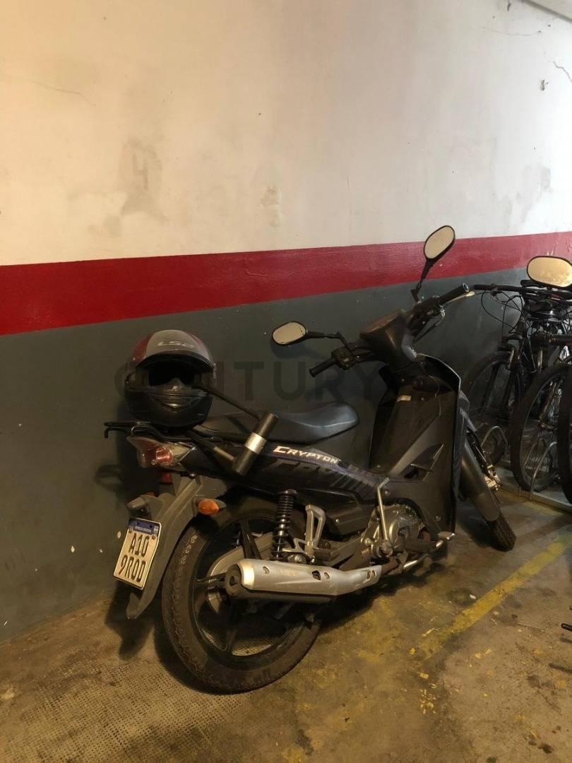 Foto de EXCELENTE OPORTUNIDAD COCHERA EN VENTA EN EL BARRIO DE ALMAGRO NORTE, imagen 3
