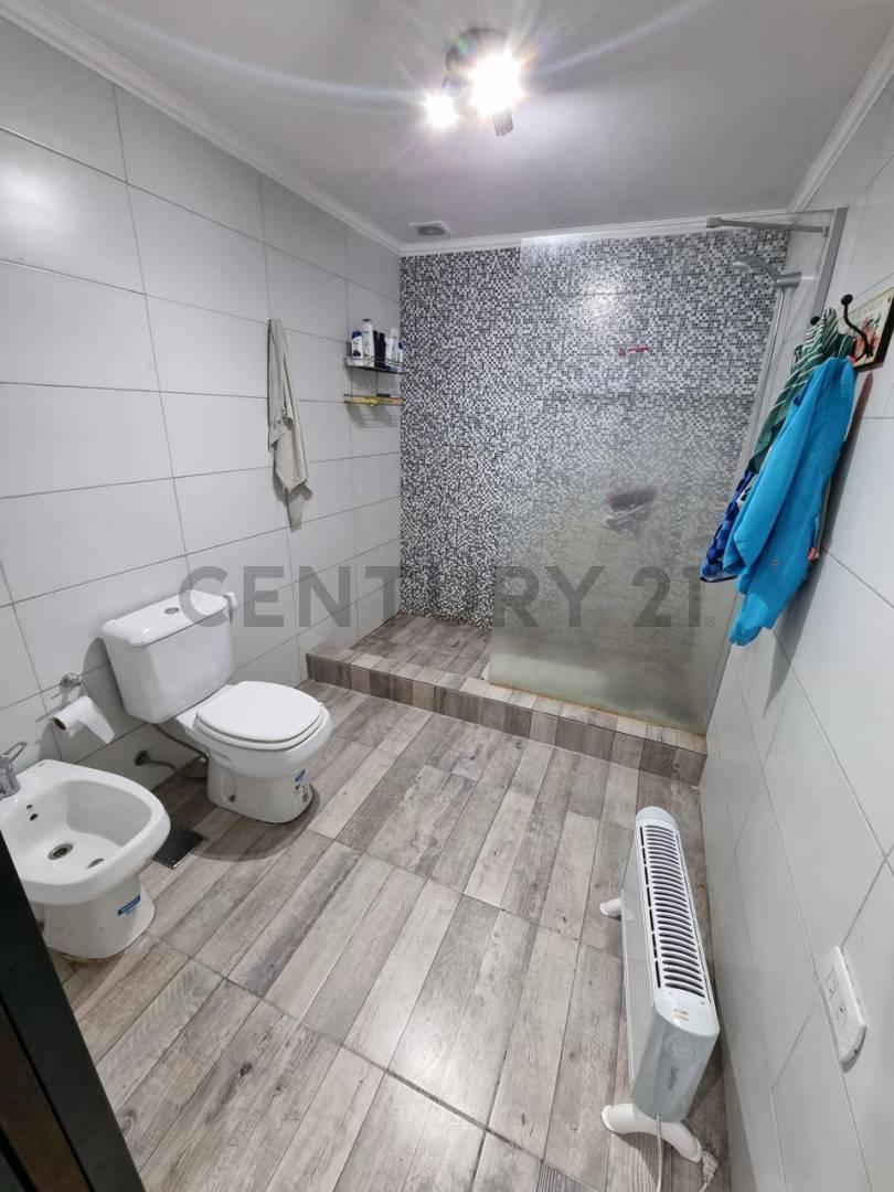 Foto de EXCELENTE CASA CON QUINCHO EN VENTA UBICADA EN SAN EDUARDO , LUJAN, imagen 5
