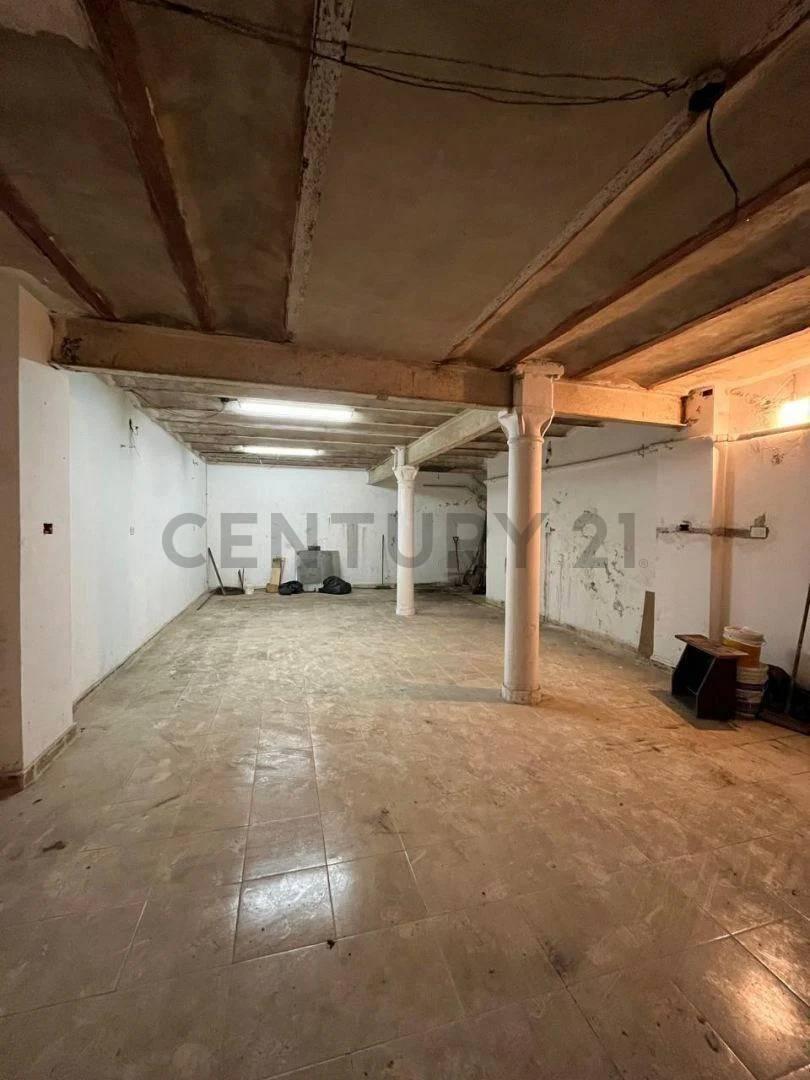 Foto de Excelente Local en Alquiler con subsuelo ubicado en Moreno 1500, imagen 5