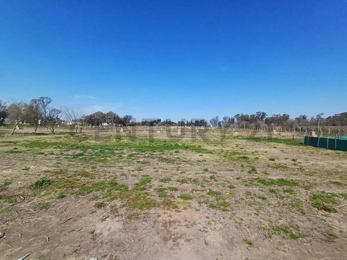 Foto de EXCELENTE LOTE EN VENTA EN BARRIO PRIVADO SANTA SOFIA EN PILAR DEL ESTE, imagen 5