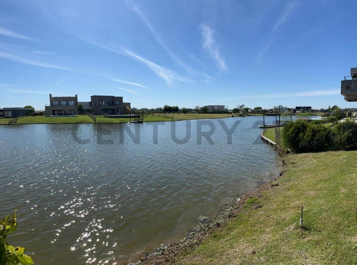 Foto de Excelente Lote - San Sebastián, Pilar,, imagen 4