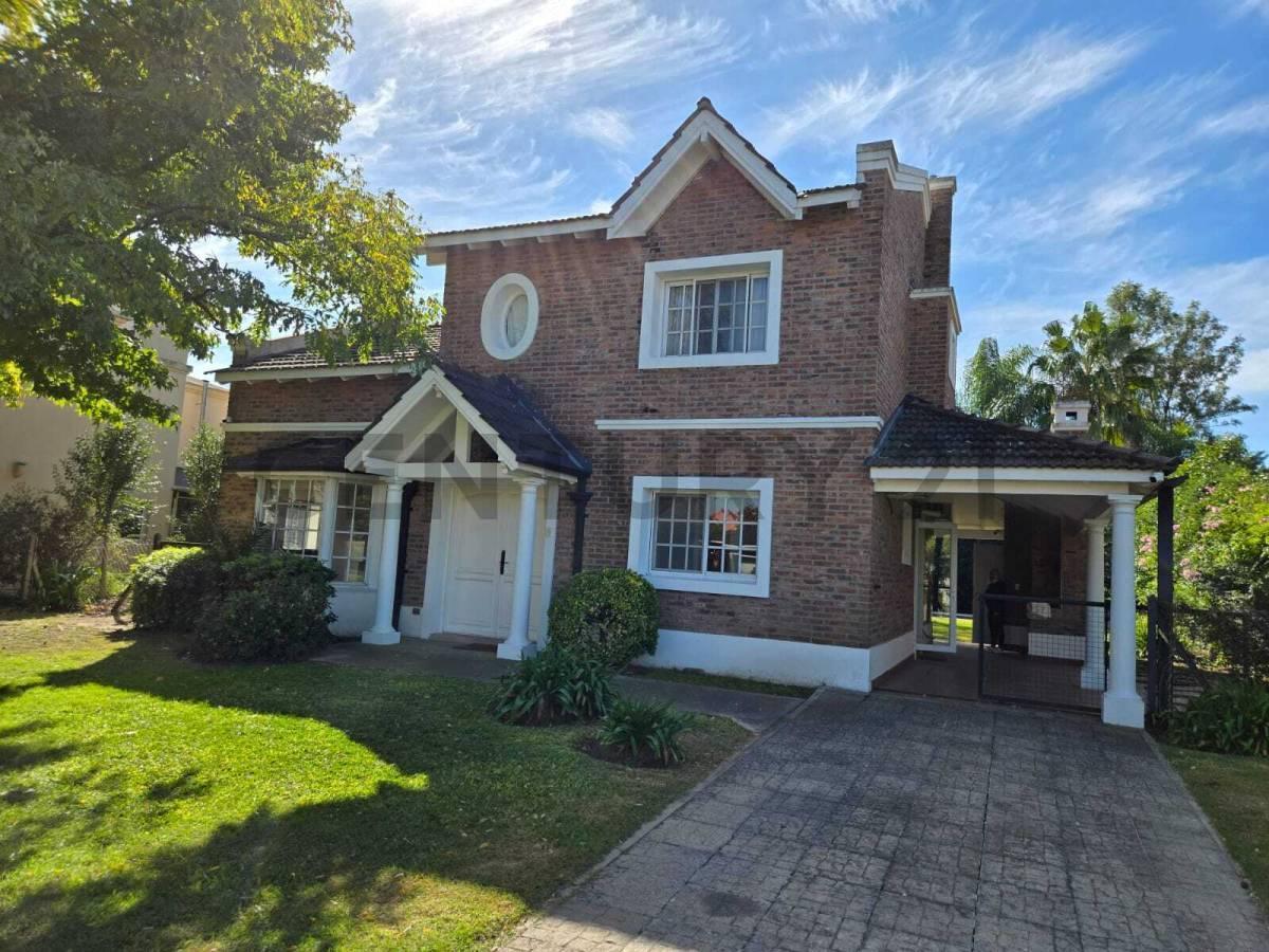 Foto de Impecable Casa en La Delfina con piscina, lista para mudarse, Frente al, imagen 3