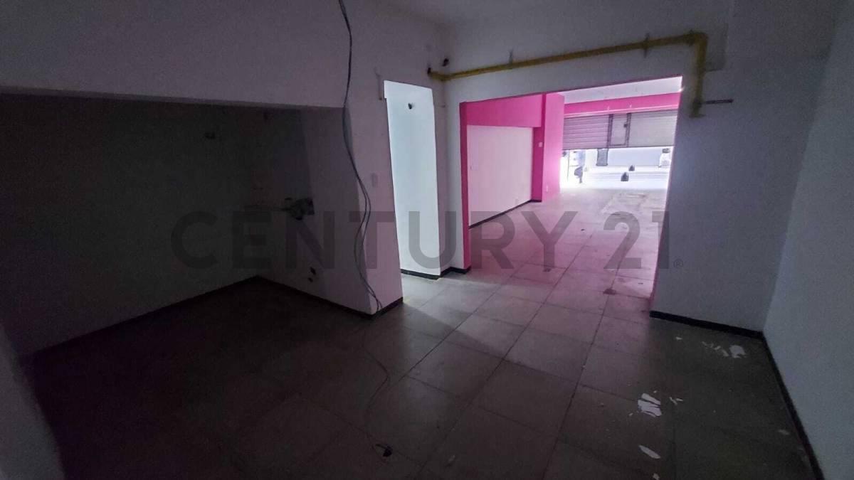 Foto de LOCAL COMERCIAL EN ALQUILER, imagen 2