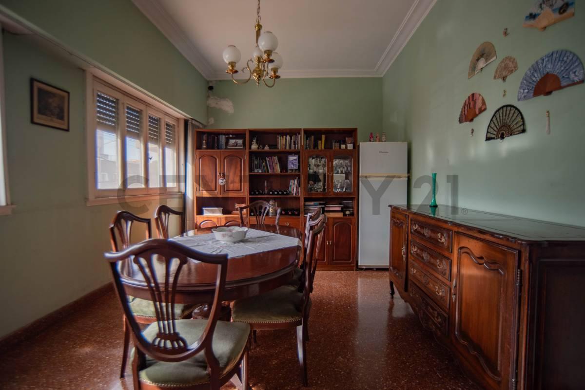 Foto de PH en venta 5 ambientes en Vicente López terrada, imagen 2