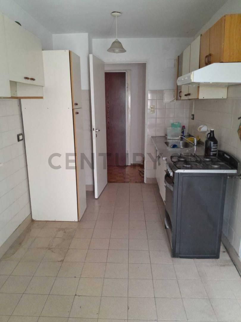 Foto de ALQUILER DPTO 4 AMBIENTES CON COCHERA VILLA CRESPO, imagen 2